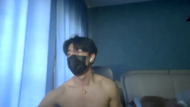 Snapshot of wuzhimao0207 chatting on May 2026 04:42:01 AM wuzhimao0207 online show from May 2026 04:42:01 AM