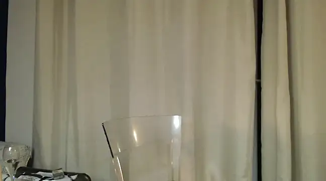 Snapshot of Ladystargazer1966 chatting on February 2025 01:02:02 AM Ladystargazer1966 online show from February 2025 01:02:02 AM