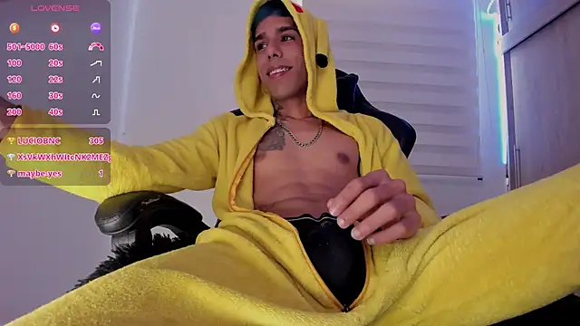 aldrinwhite online show from March 2025 04:53:01 PM