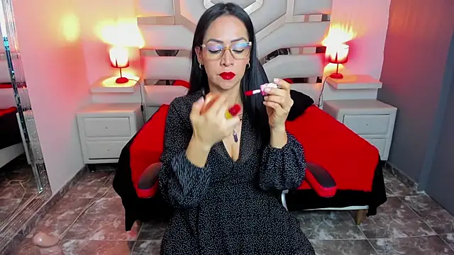 KateTompson  online show from February 2026 02:12:02 PM