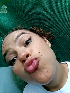 Mommy-Hot online show from February 2025 07:36:01 PM