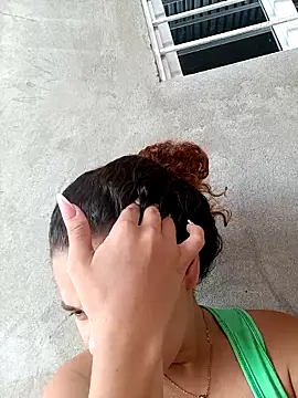 Mommy-Hot online show from March 2025 06:30:01 PM