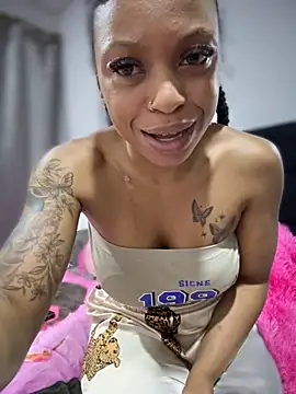 Melany Williams online show from November 2025 02:23:01 AM