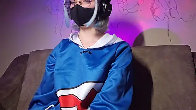 DanaWard online show from November 2025 10:23:02 PM