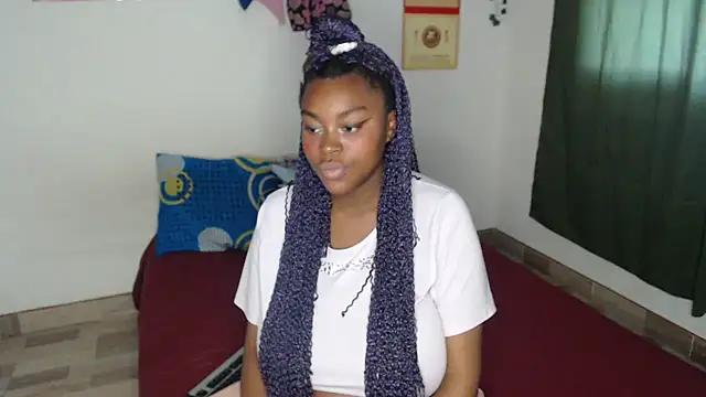 lyssyhorny online show from March 2025 06:39:02 PM