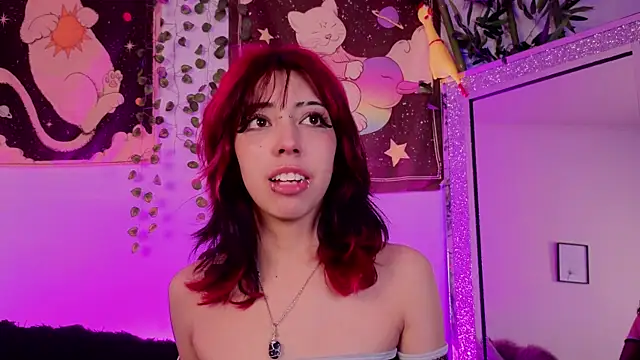 Nyx nayla online show from December 2025 05:01:01 AM