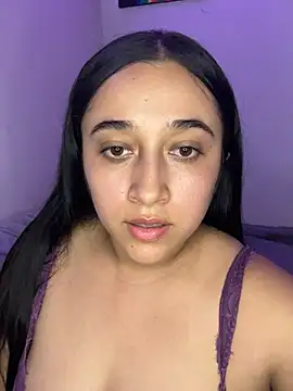 Snapshot of cata_megan chatting on December 2024 10:44:02 PM cata megan online show from December 2024 10:44:02 PM