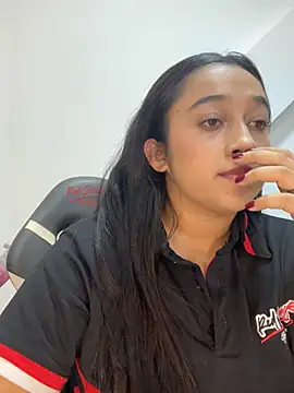 Snapshot of cata_megan chatting on January 2025 05:12:01 AM cata megan online show from January 2025 05:12:01 AM