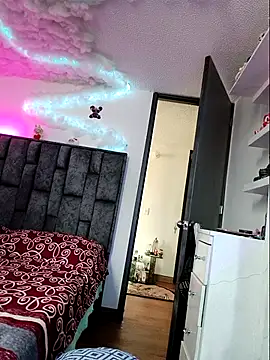 Snapshot of Nicole420squirt chatting on October 2025 06:31:02 PM Nicole420squirt online show from October 2025 06:31:02 PM