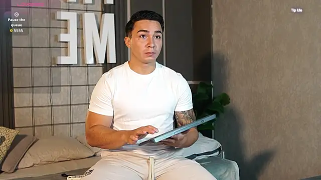 Ryan Hunt online show from January 2026 12:07:02 PM