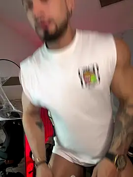 Snapshot of jaxon_colton chatting on October 2025 01:27:02 AM jaxon colton online show from October 2025 01:27:02 AM