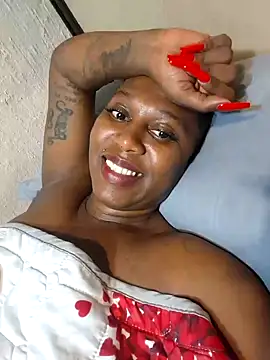 Snapshot of YourDreamLady22 chatting on February 2025 03:13:01 AM YourDreamLady22 online show from February 2025 03:13:01 AM