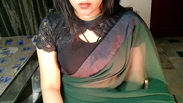 aarushi sharmaa online show from December 2025 01:01:02 AM