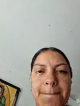 Snapshot of Daila_20_ chatting on February 2026 01:52:01 PM Daila 20 online show from February 2026 01:52:01 PM