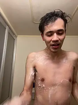 Snapshot of ryusei18570 chatting on February 2025 02:55:02 PM ryusei18570 online show from February 2025 02:55:02 PM