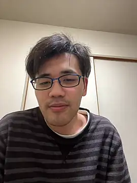 Snapshot of ryusei18570 chatting on February 2025 07:15:01 AM ryusei18570 online show from February 2025 07:15:01 AM