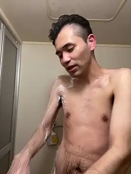 Snapshot of ryusei18570 chatting on March 2025 01:02:01 PM ryusei18570 online show from March 2025 01:02:01 PM