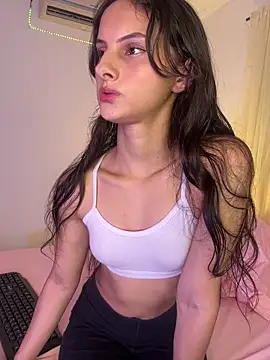 ninaht online show from February 2026 08:23:01 PM