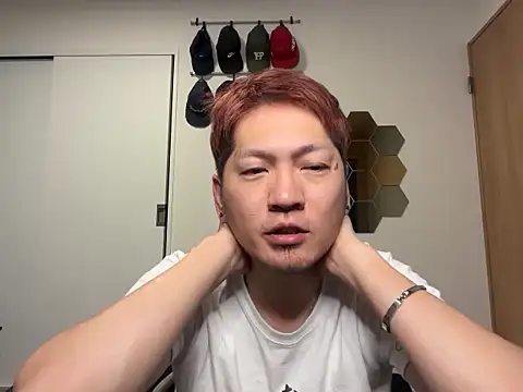 Snapshot of kensnb chatting on October 2025 08:42:01 PM kensnb online show from October 2025 08:42:01 PM