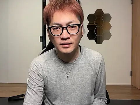 Snapshot of kensnb chatting on November 2025 08:11:02 PM kensnb online show from November 2025 08:11:02 PM