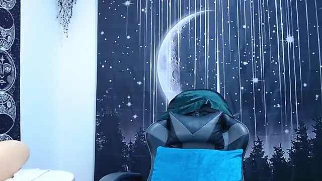 Hikaryfire online show from September 2025 02:17:02 PM