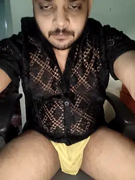 Snapshot of Mr_Handsome_hunk chatting on October 2025 06:39:01 PM Mr Handsome hunk online show from October 2025 06:39:01 PM