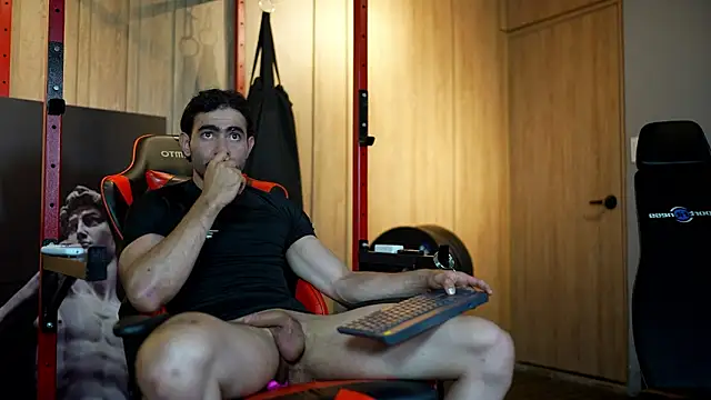 Austin bolt online show from December 2024 04:54:02 AM