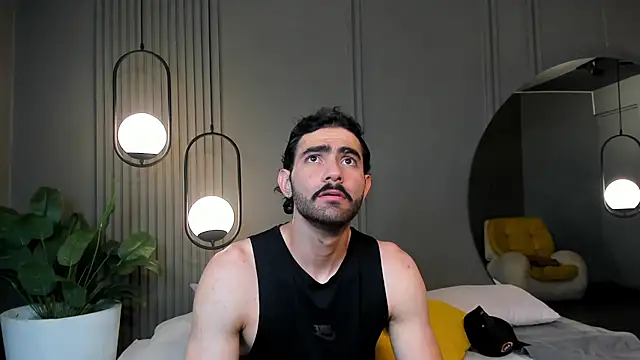 Austin bolt online show from December 2024 01:39:02 AM