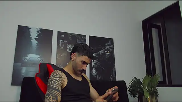 Austin bolt online show from February 2025 01:52:02 AM