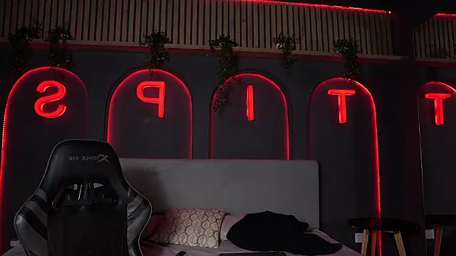 Austin bolt online show from February 2026 03:03:01 AM