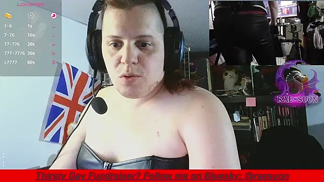 Snapshot of Rae-Suon chatting on June 2026 02:43:02 AM Rae-Suon online show from June 2026 02:43:02 AM