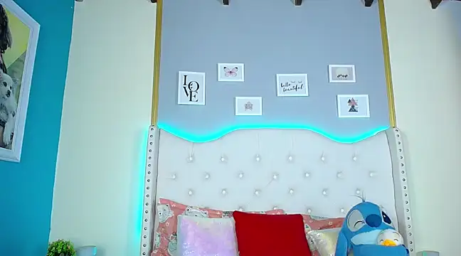 Snapshot of dante_ferraraa chatting on March 2025 07:03:02 AM dante ferraraa online show from March 2025 07:03:02 AM