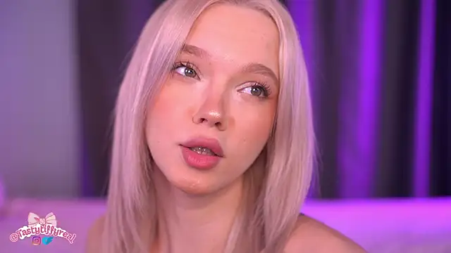  AlinaBailey online show from May 2026 08:11:01 AM
