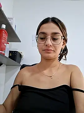 Ary-18 online show from February 2026 01:48:02 PM