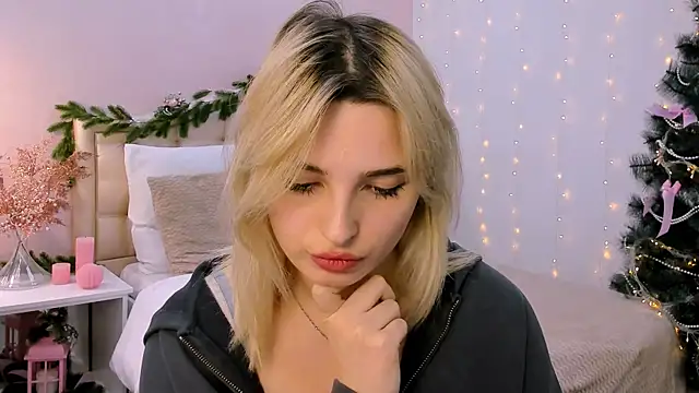 tendermeow online show from January 2025 11:21:01 PM