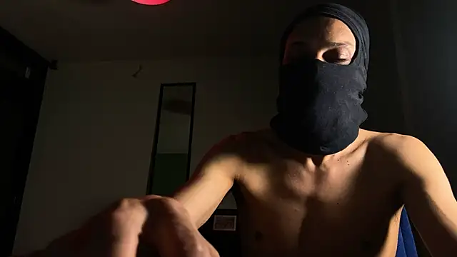 Snapshot of villanocat chatting on November 2025 05:39:02 AM villanocat online show from November 2025 05:39:02 AM