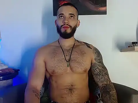 Morgann jones online show from May 2026 01:52:02 PM