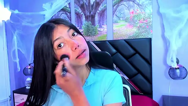 KimberlyVillaLobos online show from October 2025 11:31:02 AM