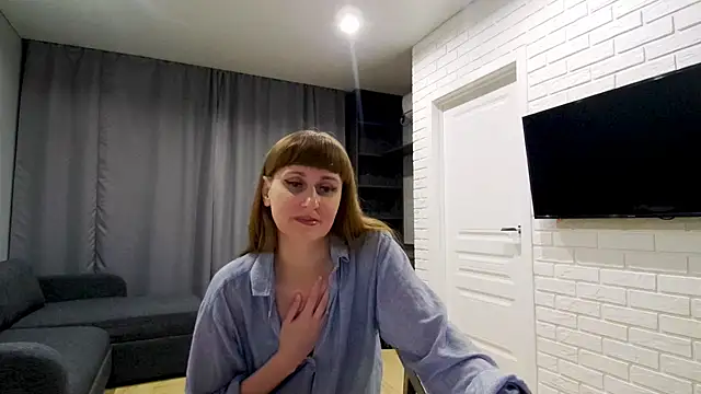 Snapshot of Daniella_Lorente chatting on May 2026 11:12:03 PM Daniella Lorente online show from May 2026 11:12:03 PM