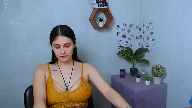 AliceSexyyy  online show from October 2025 08:31:01 PM