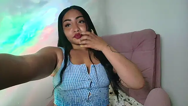 Snapshot of Dailyn_Adams chatting on December 2024 05:13:01 AM Dailyn Adams online show from December 2024 05:13:01 AM