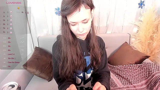 Emily Strikeee online show from December 2024 10:50:01 AM