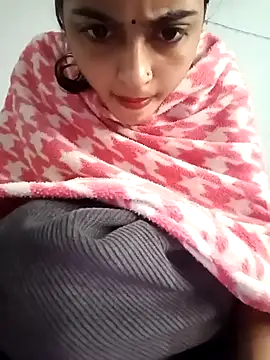 Snapshot of pikubaby chatting on December 2024 09:58:02 PM pikubaby online show from December 2024 09:58:02 PM