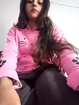 Snapshot of pikubaby chatting on January 2025 07:32:01 PM pikubaby online show from January 2025 07:32:01 PM