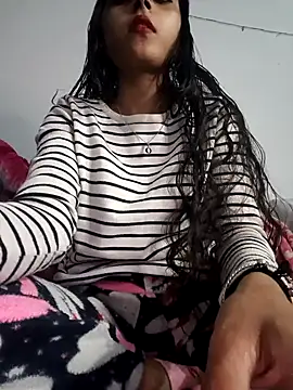 Snapshot of pikubaby chatting on January 2025 09:07:01 PM pikubaby online show from January 2025 09:07:01 PM