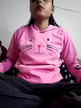 Snapshot of pikubaby chatting on January 2025 07:11:01 PM pikubaby online show from January 2025 07:11:01 PM