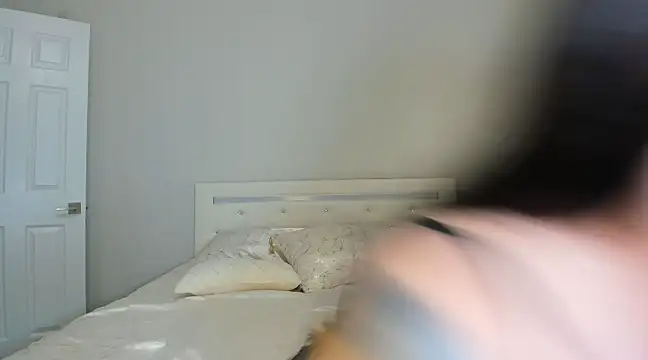 Snapshot of marianaferrero chatting on March 2025 03:25:01 PM marianaferrero online show from March 2025 03:25:01 PM