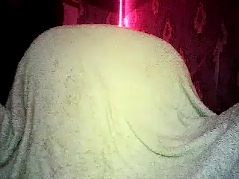 Snapshot of freakyandhornyafrican chatting on January 2025 12:53:02 AM freakyandhornyafrican online show from January 2025 12:53:02 AM