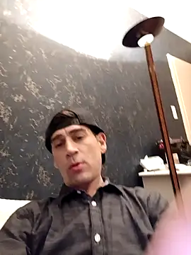 ElyasMatt online show from January 2025 08:55:01 PM