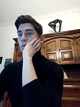 ElyasMatt online show from February 2025 04:40:02 PM